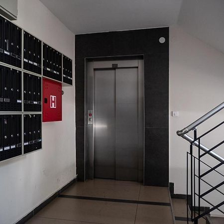 Gofd Apartman Belgrad Exterior foto